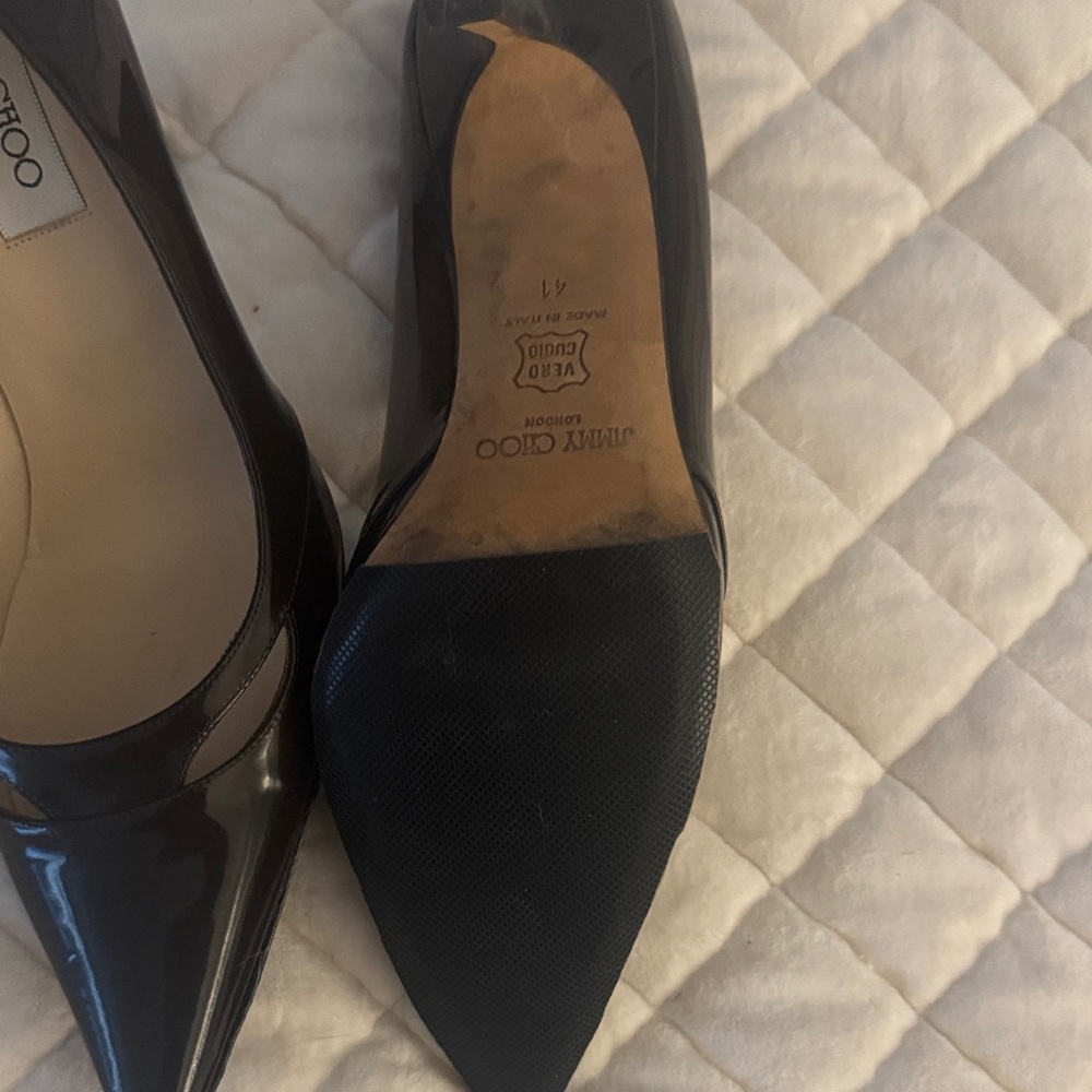 Jimmy Choo chocolate Patent Leather Heels - Picture 5 of 5